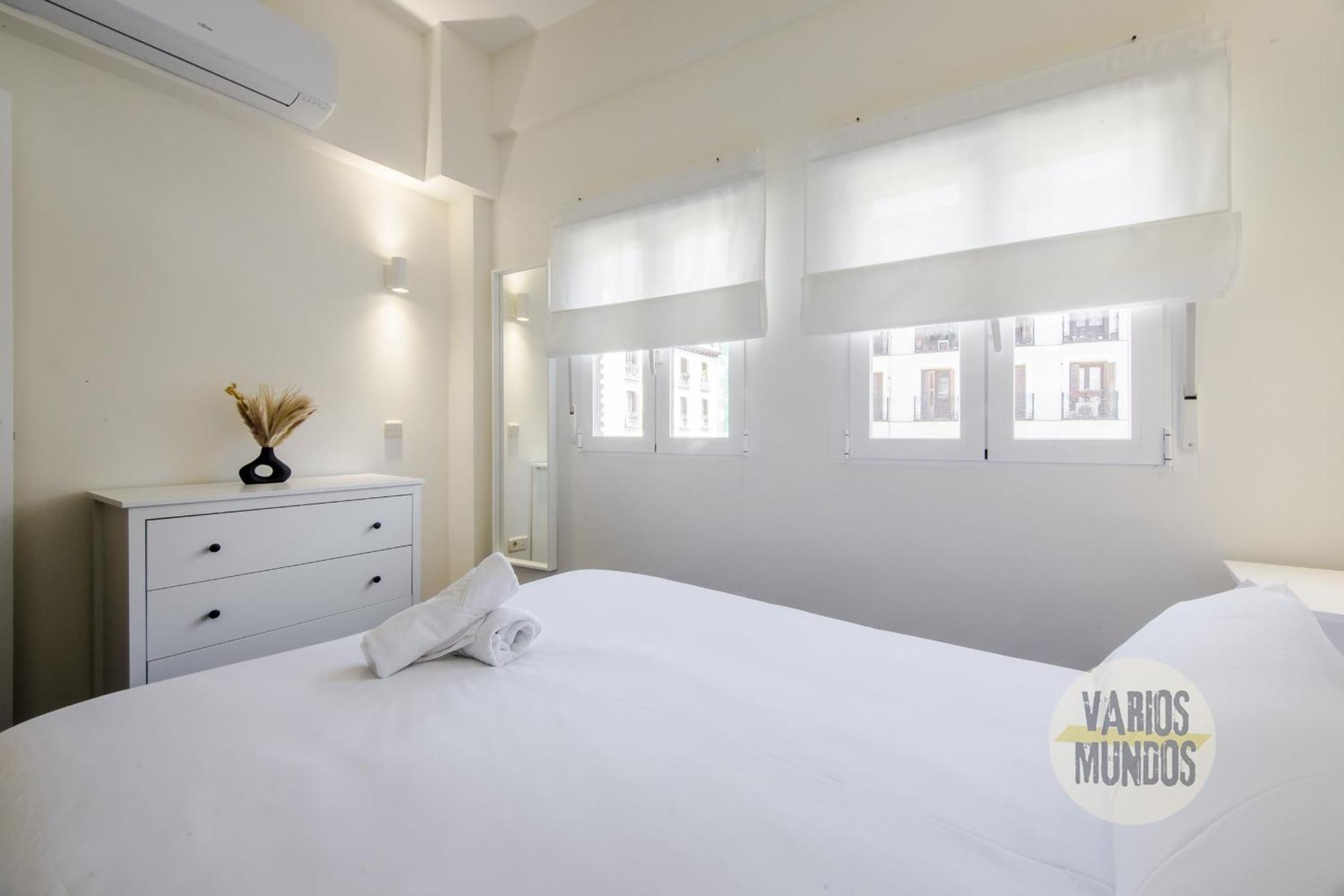 מדריד Confortable Apt Para 3 Pax A 1 Min De Gran Via מראה חיצוני תמונה