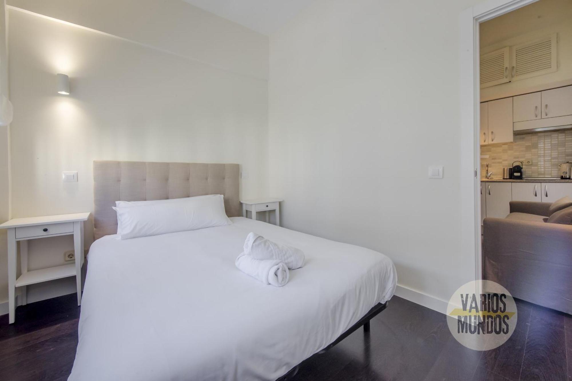 מדריד Confortable Apt Para 3 Pax A 1 Min De Gran Via מראה חיצוני תמונה